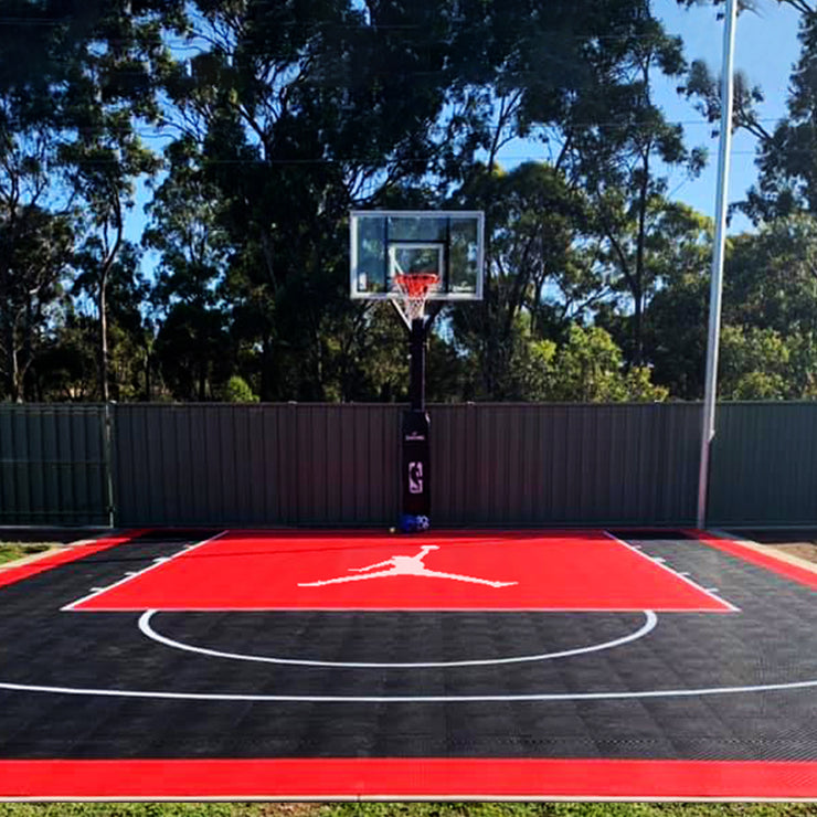 20x25 feet outdoor basketball court